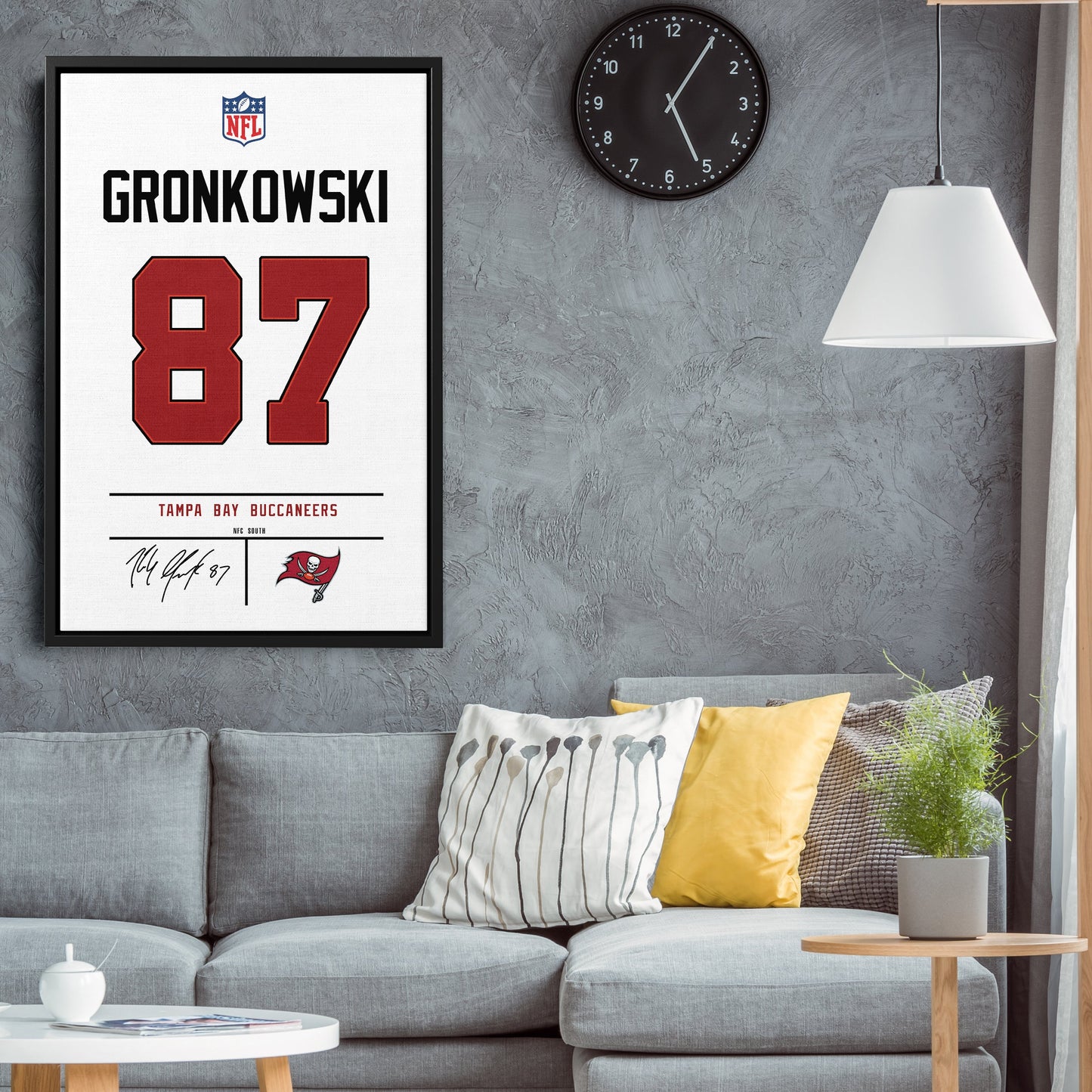Rob Gronkowski Buccaneers Jersey Canvas Print | Wall Art Decor